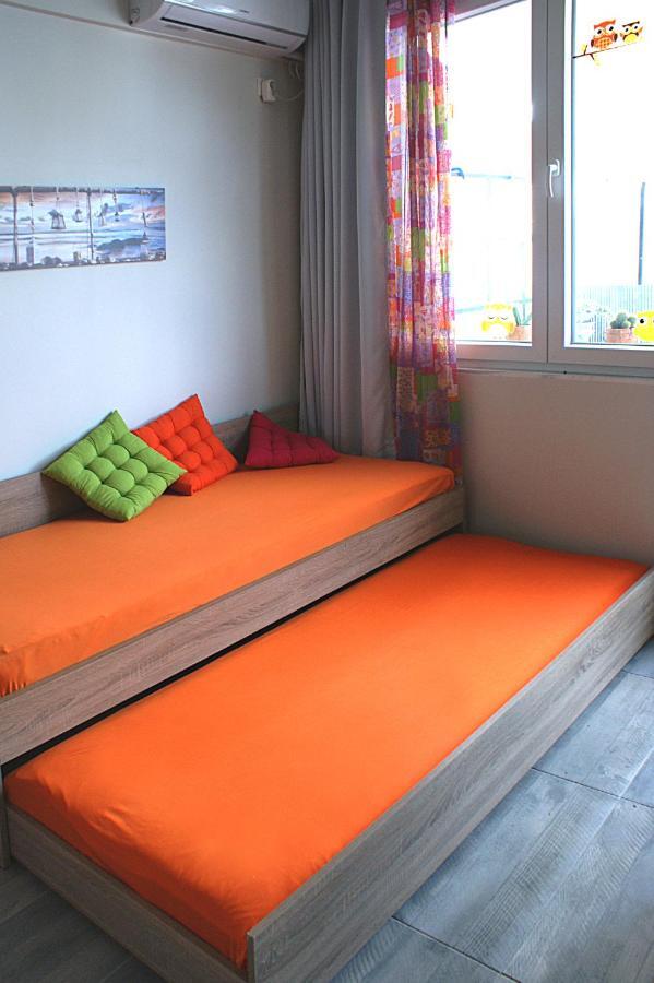 Sunny Studio With Parthenon View Balcony Athens Ngoại thất bức ảnh